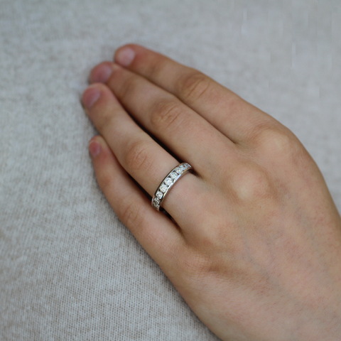 14kt White Gold 1.00cttw Channel Set Diamond Band