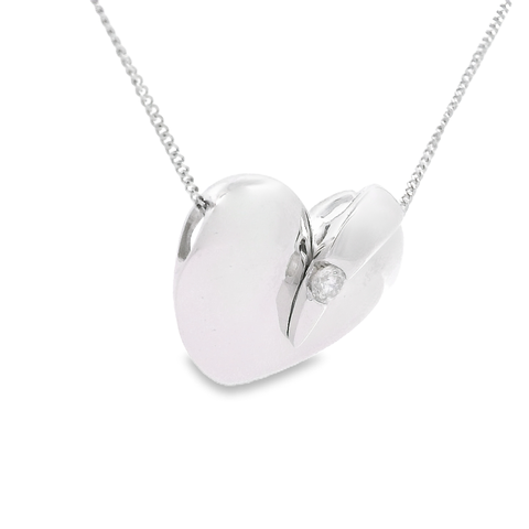 10kt White Gold Diamond Heart Pendant