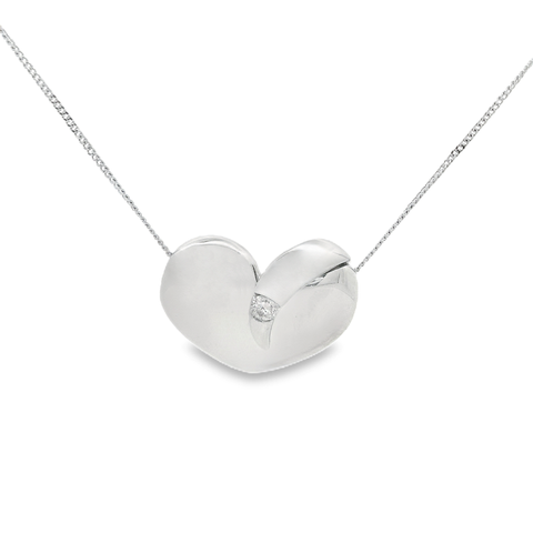 10kt White Gold Diamond Heart Pendant