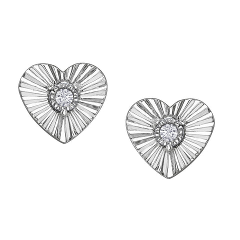 10kt White Gold Diamond Heart Stud Earrings