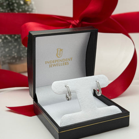 10kt White Gold 0.15cttw Channel Set Lab-Grown Diamond Oval Hoop Earring