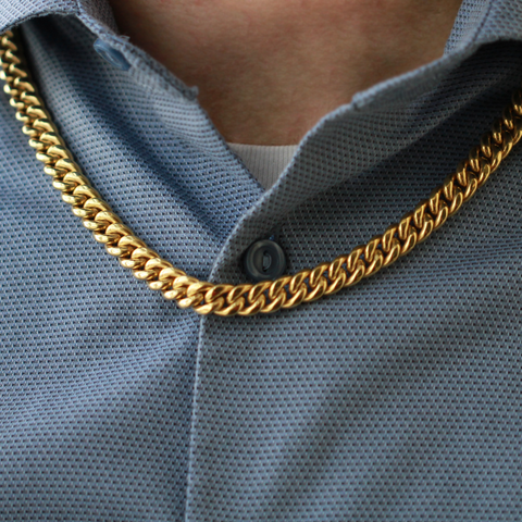 10kt Yellow Gold Semi Hollow 9mm Cuban Miami Chain in 22-Inch