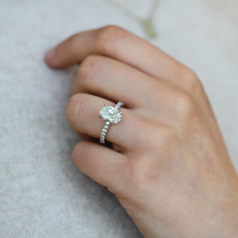 14kt White Gold 2.50cttw Lab-Grown Oval Diamond Engagement Ring