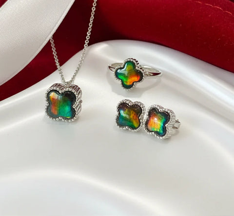 Sterling Silver Clover Ammolite Ring