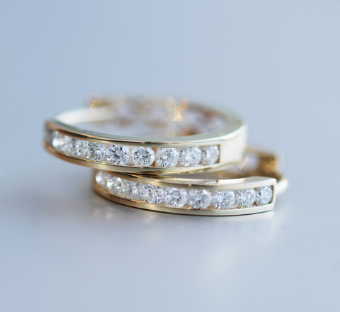 10kt Yellow Gold 0.15cttw Channel Set Diamond Hoop Earrings