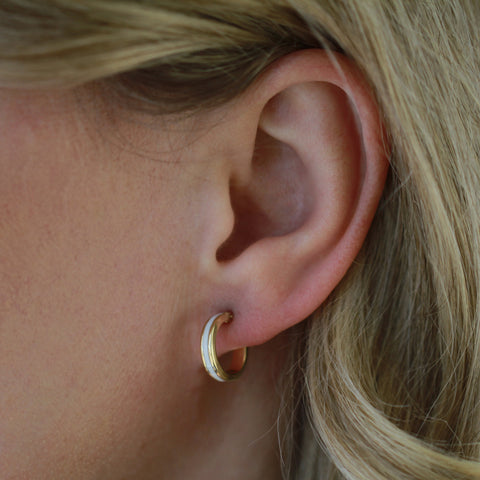 10KT Yellow Gold Polished Hoop Earrings with Enamel Center