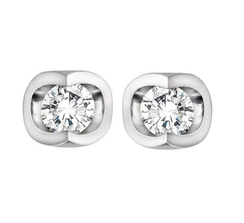 14kt White Gold 0.73ttw Canadian Diamond Stud Earrings
