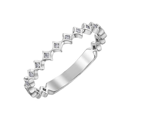 10kt White Gold Diamond Star Ring
