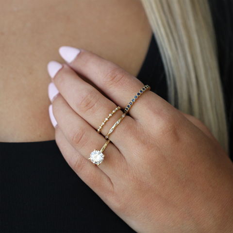 10kt Yellow Gold 15 Diamonds Stackable Band