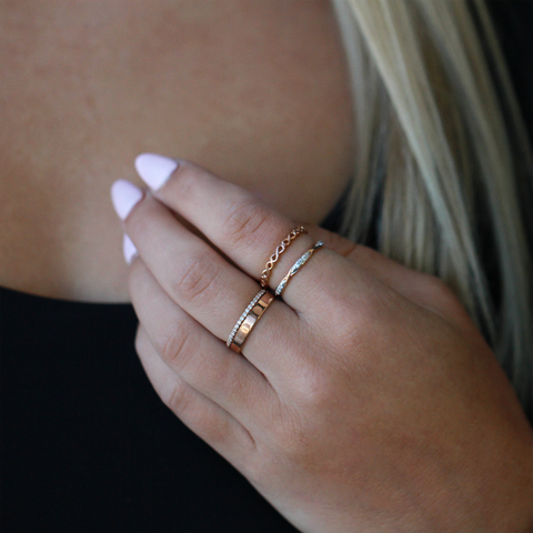 10kt Rose Gold Infinity Stackable Band
